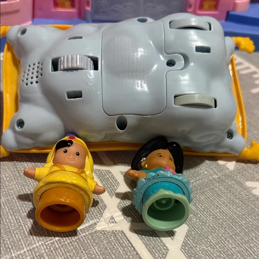 Fisher Price Little People Disney Princess Aladdin's Magic Carpet - Picture 5 of 6